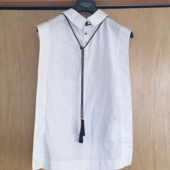 Philosophy Collared Sleeveless Cotton Blouse - Picture 2 of 11